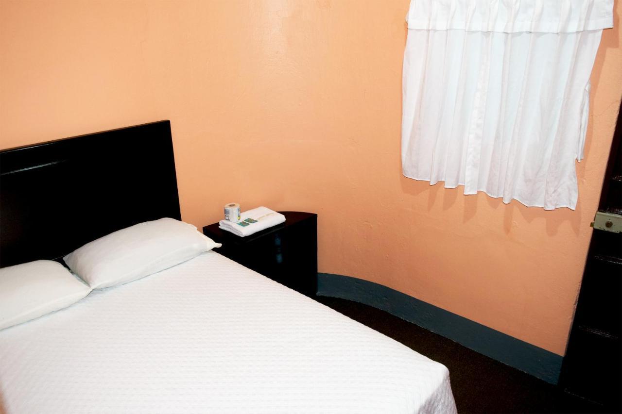 Hotel Fuentes Ville de Guatemala Extérieur photo