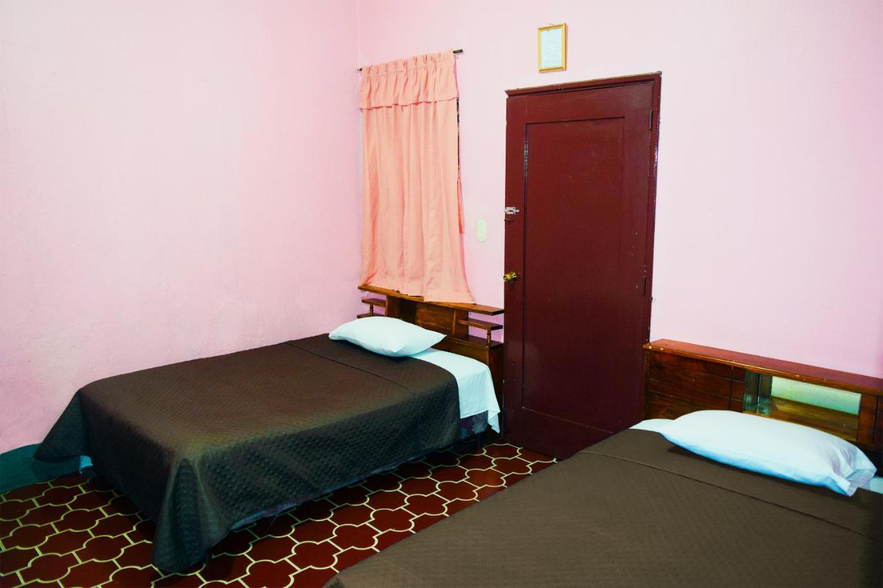 Hotel Fuentes Ville de Guatemala Extérieur photo